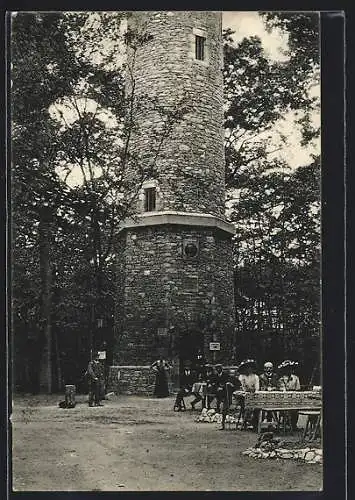 AK Langenselbold, Ausflügler am Buchberg-Turm