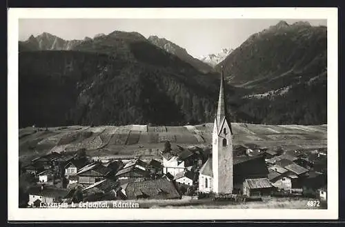 AK St. Lorenzen im Lesachtal, Ortsansicht mit Bergen