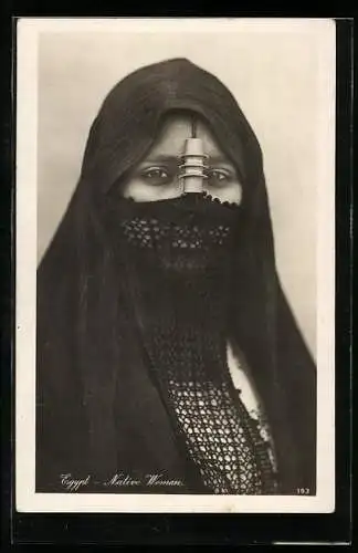 AK Egypt, Native Woman, Verschleierte Ägypterin