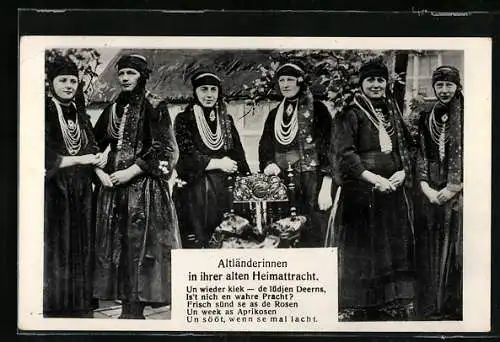 AK Altenländerinnen in ihrer alten Heimattracht