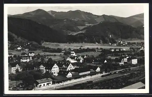 AK St. Michael ob Leoben, Ortsansicht mit Bahnhof