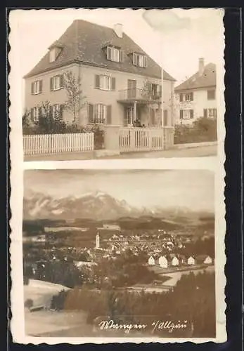 AK Wangen /Allgäu, Wohnhaus mit Balkon, Panoramablick auf Ort und Berge