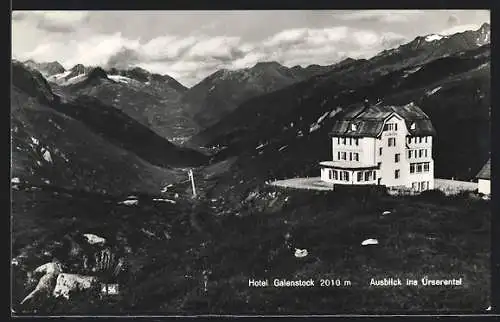 AK Galenstock, Hotel mit Ausblick ins Urserental