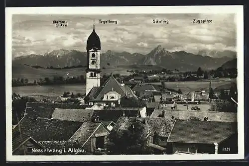 AK Nesselwang i. Allgäu, Teilansicht mit Klammspitze, Tegelberg und Zugspitze
