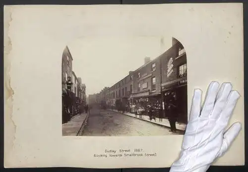 Fotografie H. J. Whitlock, Birmingham, Ansicht Birmingham, Dudley Street looking towards Smallbrook Street, 1867