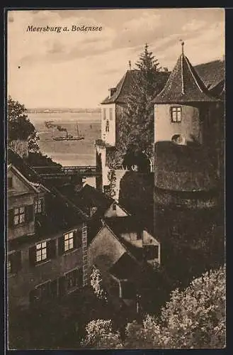 AK Meersburg, Häuserpartie mit Blick zum Bodensee, Dampfer