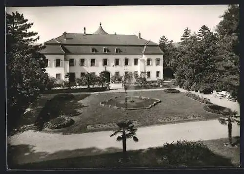 AK Jagsthausen, Das Weisse Schloss mit Garten