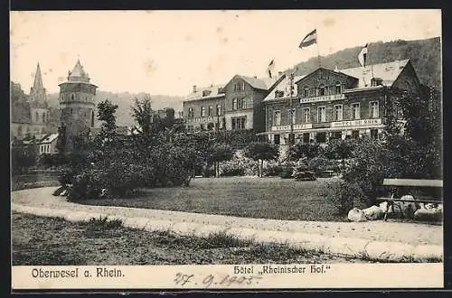 AK Oberwesel a. Rhein, Hotel Rheinischer Hof mit Gartenanlagen