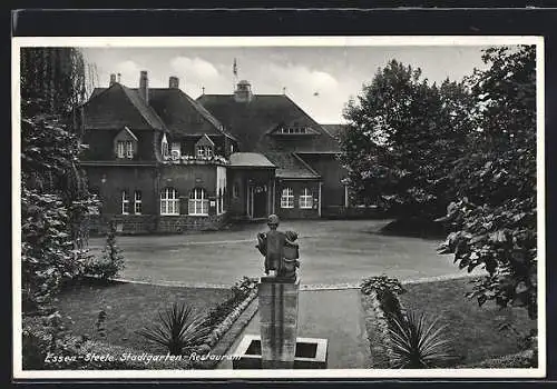 AK Essen-Steele, Stadtgarten-Restaurant mit Denkmal