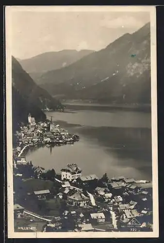 AK Hallstatt, Ortsansicht am See