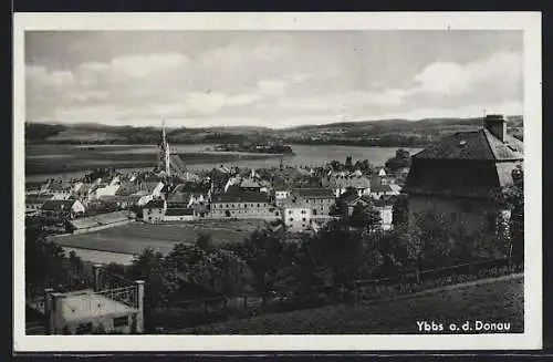 AK Ybbs a. d. Donau, Teilansicht mit Kirche