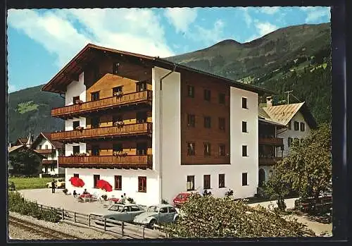 AK Zell im Zillertal, Berghotel Restaurant Zellerhof, VW Käfer