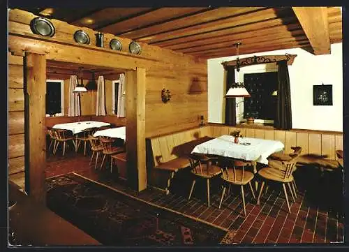 AK Mayrhofen /Zillertal, Speiseraum des Hotel Neuhaus, Bes. Josef Moigg