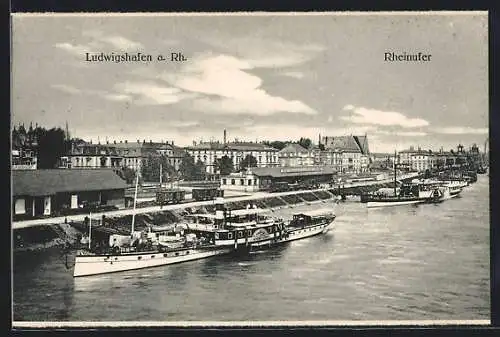 AK Ludwigshafen a. Rh., Schiffe am Rheinufer