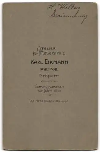 Fotografie Karl Eikmann, Peine, H. Willers in Anzug und Mantel mit kurzem Haar und markantem Schnurrbart