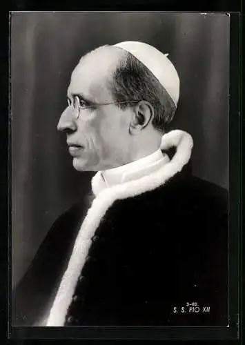 AK Papst Pius XII. mit Pileolus und Brille