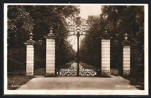 AK Karlsruhe, Blick auf das Schlossgartentor