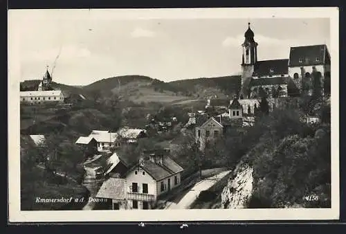 AK Emmersdorf a. d. Donau, Teilansicht mit Kirche