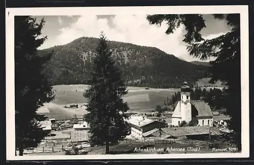 AK Achenkirch am Achensee, Teilansicht mit Kirchturm