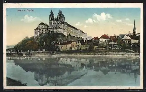 AK Melk a. d. Donau, Ortsansicht mit Donau