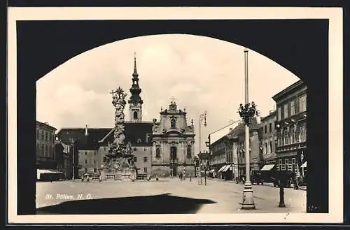 AK St. Pölten /N. Ö., Rathausplatz