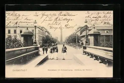 AK Darmstadt, Rheinstrasse mit Schlosseingang (Ablösung der Wache)