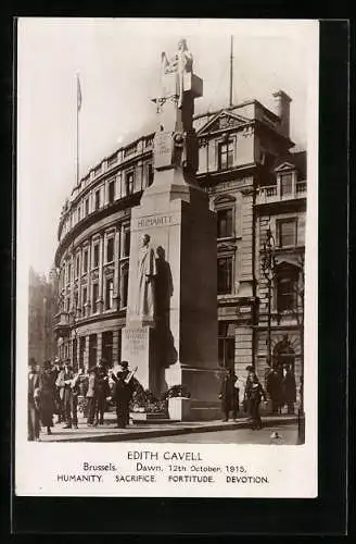 AK Brussels, Denkmal von Edith Cavell, Rotes Kreuz