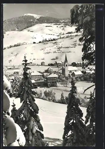 AK S. Vigilio di Marebbe, Teilansicht mit Kirche im Winter