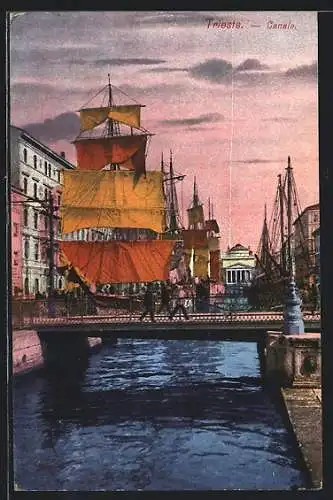 AK Trieste, Canale, grosses Segelschiff und Brücke