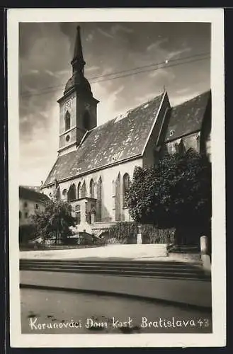 AK Bratislava, Korunováci Dom kost