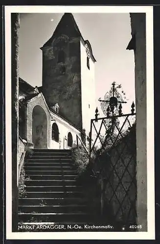 AK Markt Ardagger /N.-Oe., Treppe zur Kirche