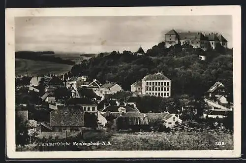 AK Neulengbach N. D., Ortsansicht mit Burg