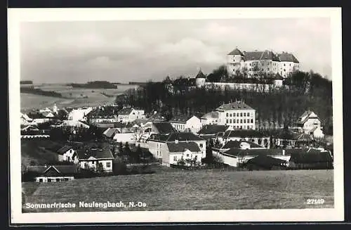 AK Neulengbach /N.-Oe., Ortsansicht mit Burg