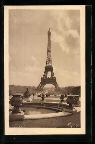 AK Paris, La Tour Eiffel, Eiffelturm