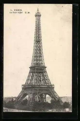 AK Paris, La Tour Eiffel, Sicht auf den Eiffelturm