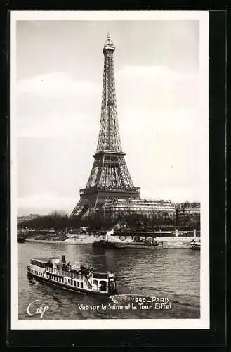 AK Paris, Vue sur la Seine et la Tour Eiffel, Eiffelturm