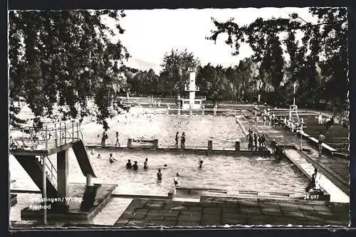 AK Göppingen /Wttbg., Badegäste im Freibad