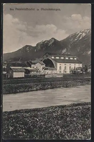 AK Oberammergau, Das Passionstheater mit Flusspartie