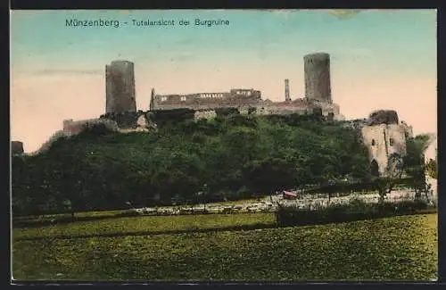 AK Münzenberg / Hessen, Totalansicht der Burgruine