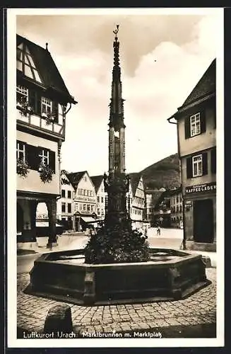 AK Urach / Luftkurort, Marktbrunnen mit Marktplatz