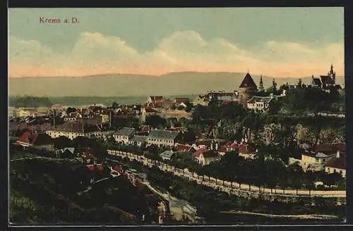 AK Krems a. d. Donau, Ortsansicht mit Strasse aus der Vogelschau