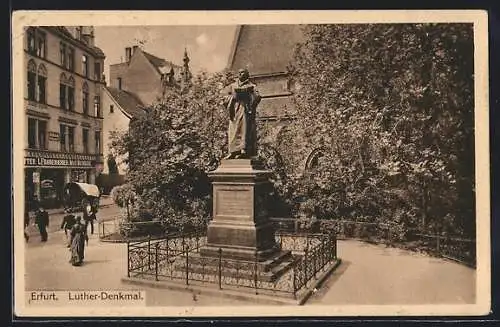 AK Erfurt, Kutsche vor dem Luther-Denkmal, L. Frankenberger, Max Reinecke