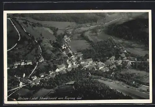 AK Weizen i. südl. Schwarzwald, Ortsansicht vom Flugzeug aus