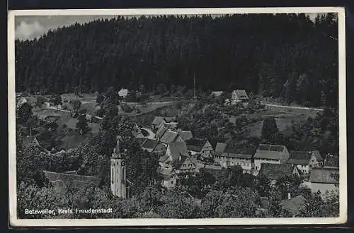 AK Betzweiler /Kr. Freudenstadt, Totalansicht mit Turm aus der Vogelschau