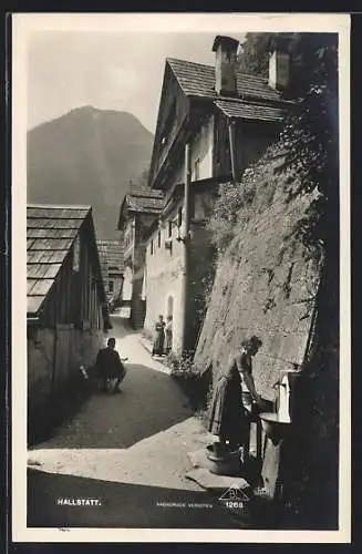 AK Hallstatt, Strassenpartie im Ort