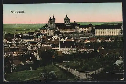 AK Weingarten / Württ., Teilansicht mit leuchtenden Fenstern