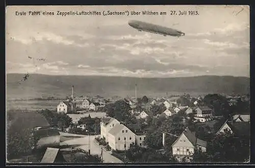 AK Wilthen, Zeppelin-Luftschiff Sachsen über dem Ort