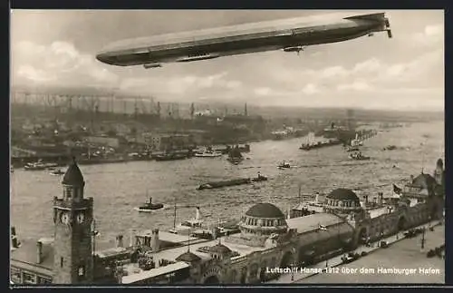 AK Hamburg, Luftschiff Zeppelin Hansa über dem Hafen 1912