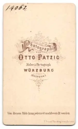 Fotografie Otto Patzig, Würzburg, Mainquai, Bürgerliche Dame mit Flechtfrisur