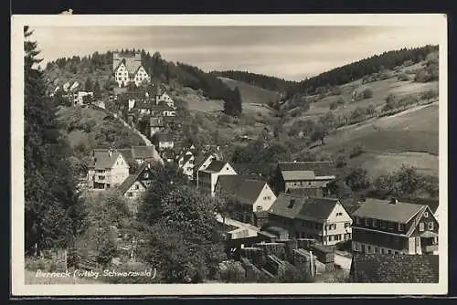 AK Berneck / Schwarzwald, Teilansicht mit Burg